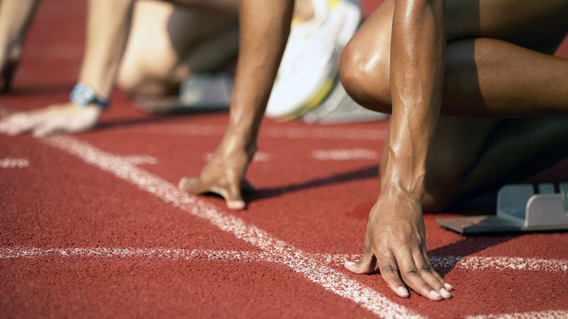 开云在线直播-攀岩运动比赛首次引入灯光辅助计时，攀岩比赛项目的比赛规则